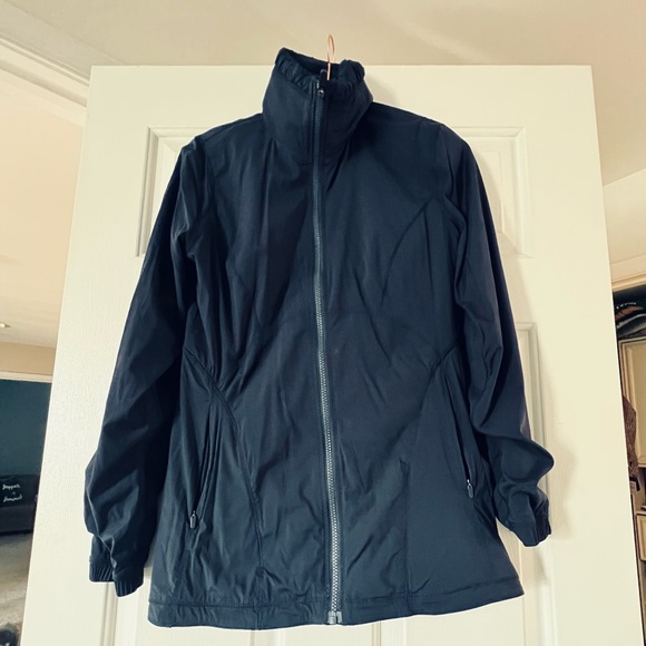 Lululemon everyday light weight jacket size 8 navy - Picture 3 of 6